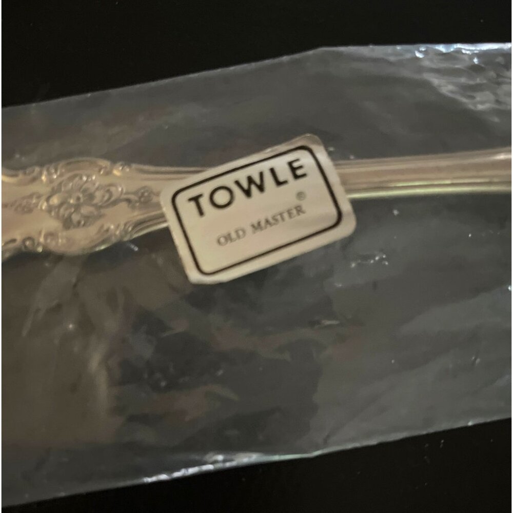 Towle Old Master Sterling Silver Serving Spoon Pierced 8 1/2 New in Package - Picture 3 of 4